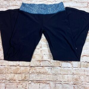 Lululemon reversible flares